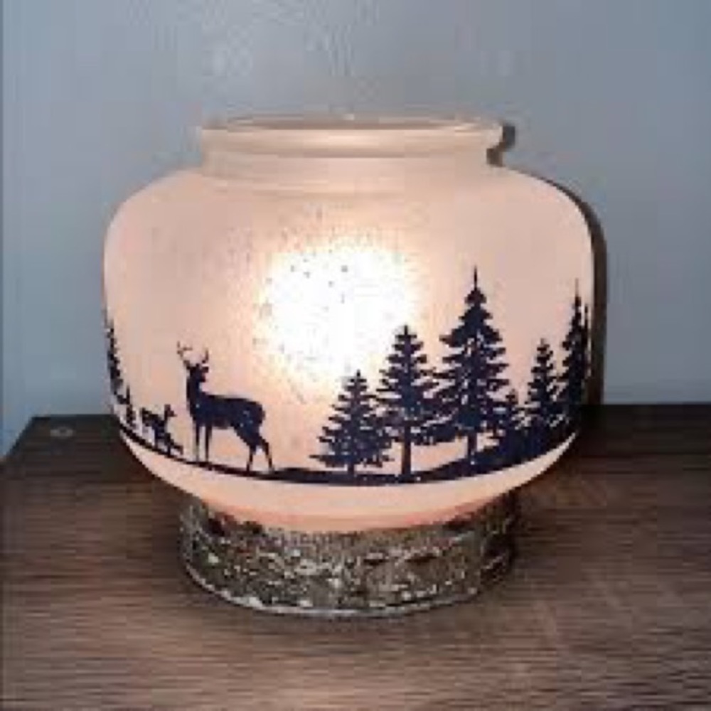 Scentsy Wildlife Warmer  Last One!